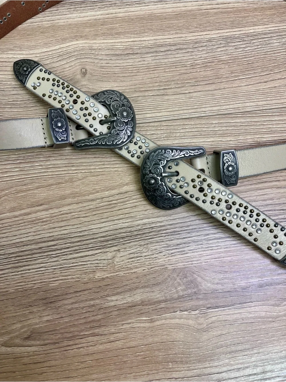 Idyllwind Double Buckle Studded Miranda Lambert belt M/L